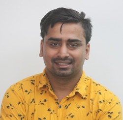 अनिल यादव