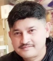 महेश श्रेष्ठ