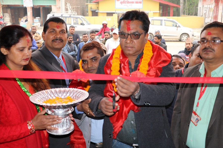 प्रभु बैंकको २०० औं शाखा सर्लाहीको बरहथवामा