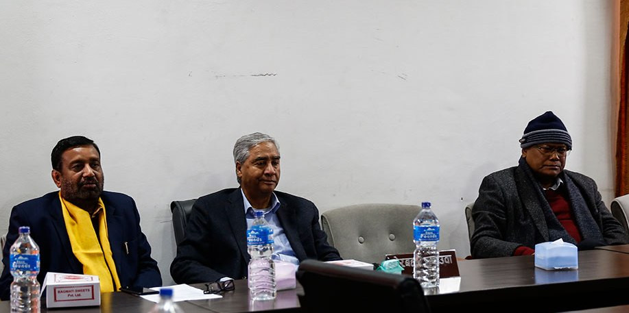 कांग्रेस केन्द्रीय समिति : उपनिर्वाचनको प्रतिवेदन पेश, पौडेल समूहसँग छलफल जारी