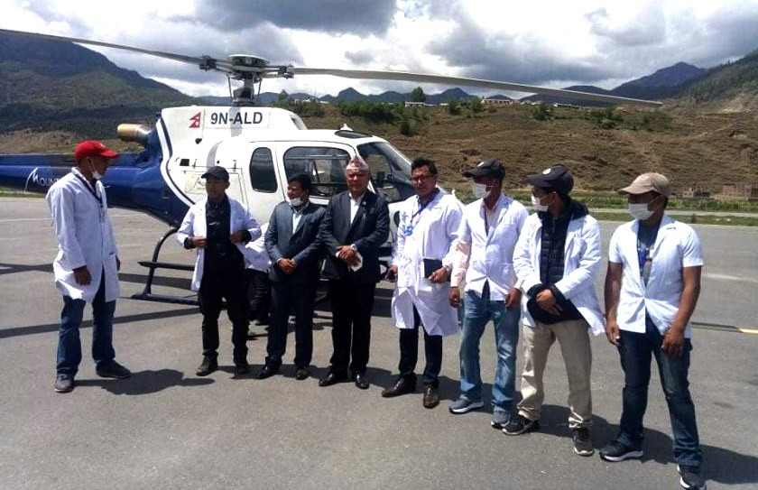 कर्णालीमा मेडिकल मार्च, पुग्न थाले गाउँगाउँमा डाक्टर