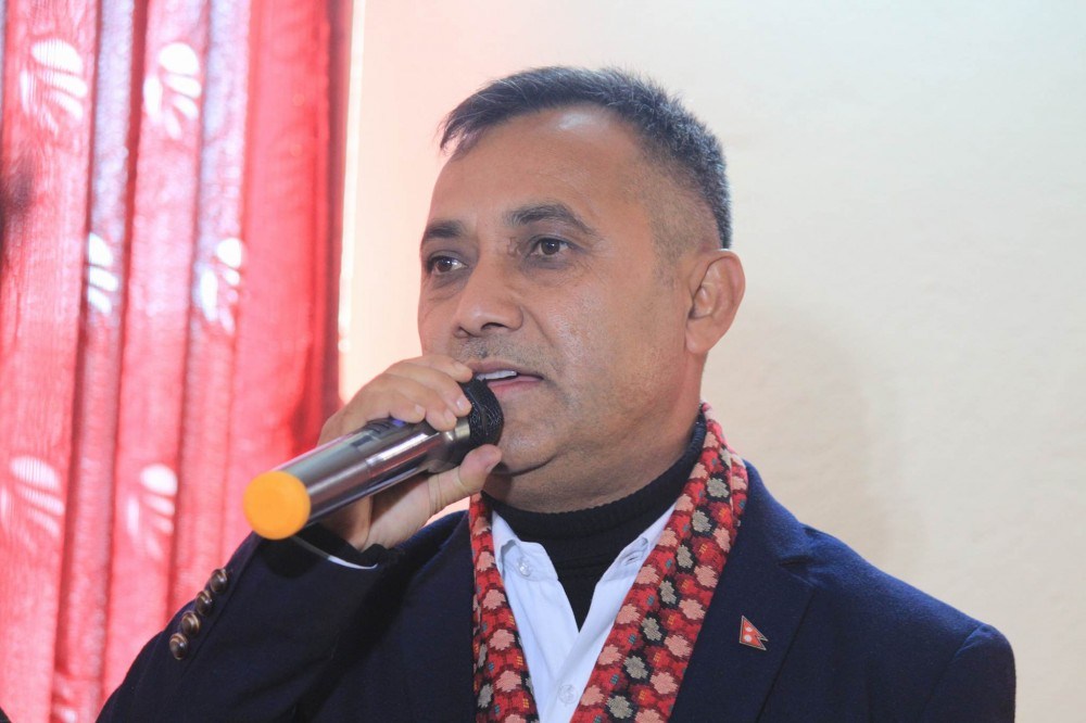 सभापति देउवालाई महामन्त्री शर्माको सुझाव: राष्ट्रपतिको उम्मेदवार बन्नुस्