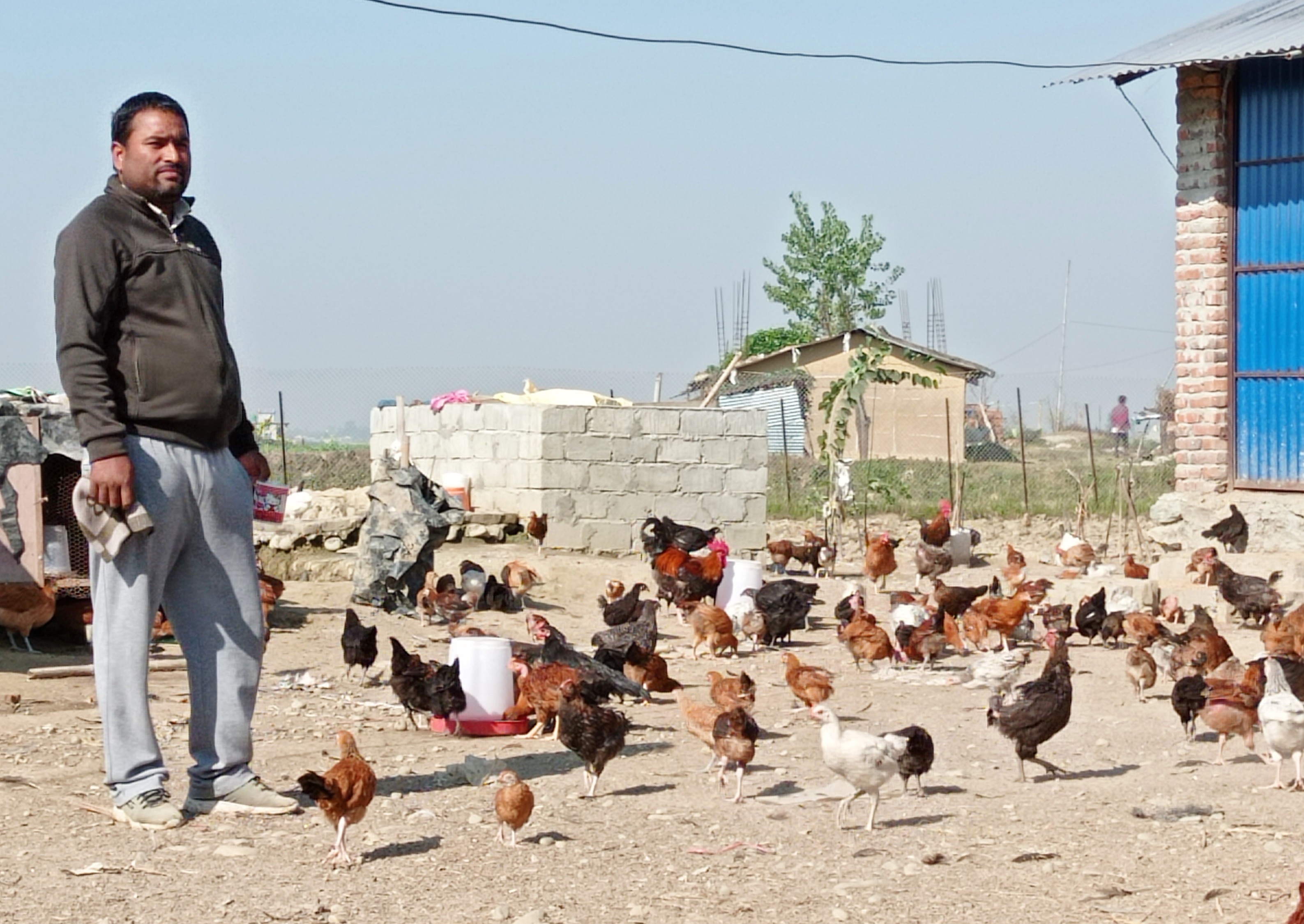 जोखिम मोलेर थालेको व्यवसायले मिलेको सन्तुष्टि