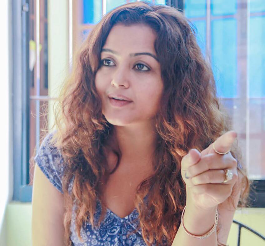 रेखा थापाको आक्रोश– लासहरुले पनि नछुने पापी व्यवस्थामा राजनीति झन् घृणित भयो