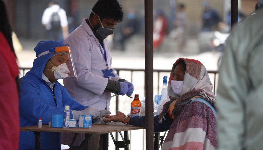 पछिल्लो २४ घण्टामा ३ हजार ८४० जनामा संक्रमण पुष्टि, ३३ को मृत्यु