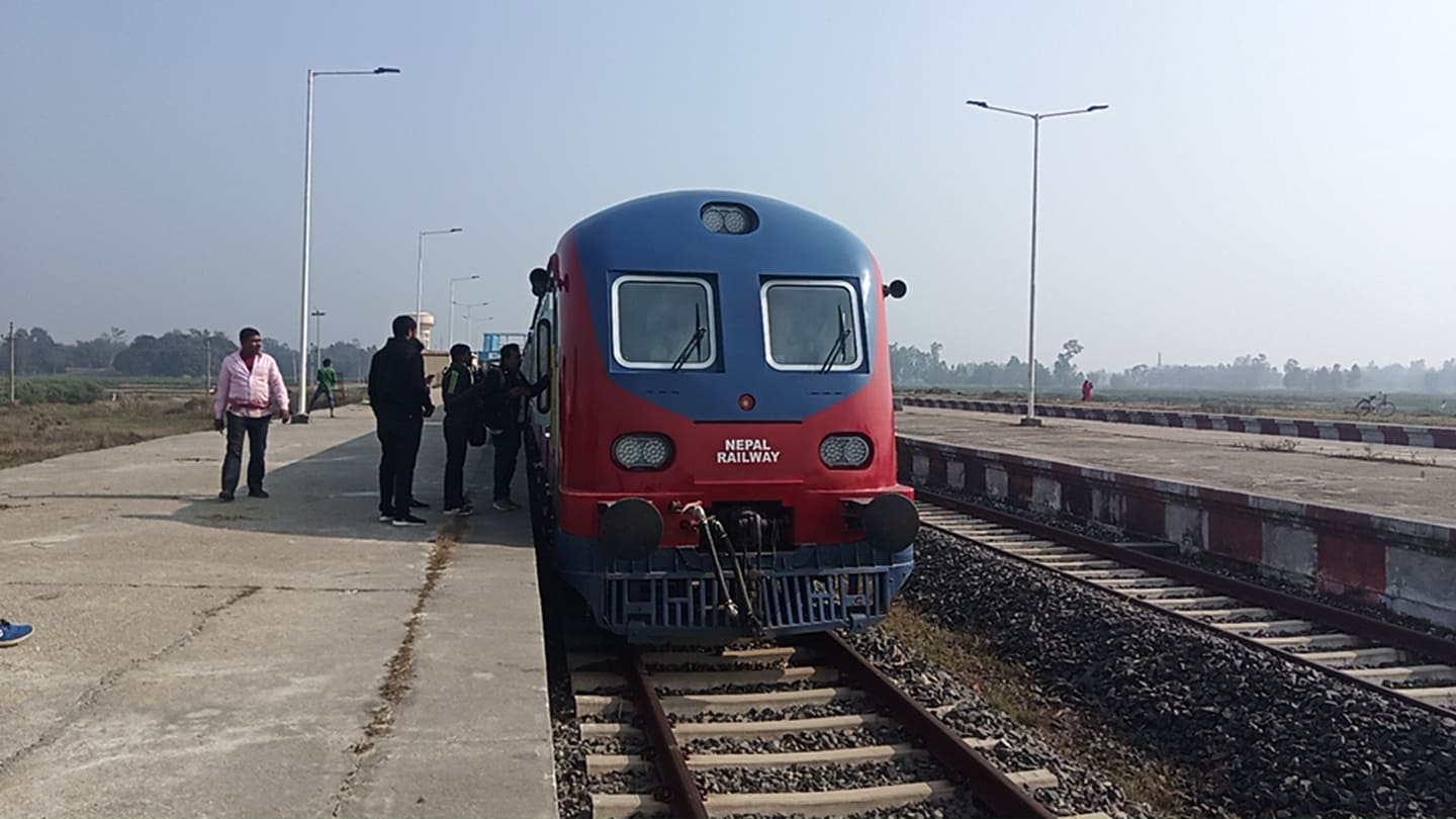 डेढ वर्षपछि पालबाहिर निकालियो नेपाली रेल
