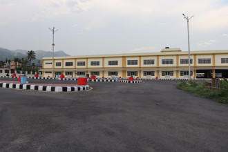 निर्माणाधीन धरान स्मार्ट बसपार्क अन्तिम चरणमा, चाँडै सञ्चालनमा आउने