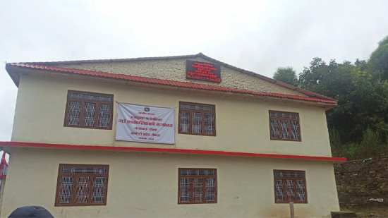 डोल्पाको जगदुल्लामा स्वास्थ्य बिमा कार्यक्रम