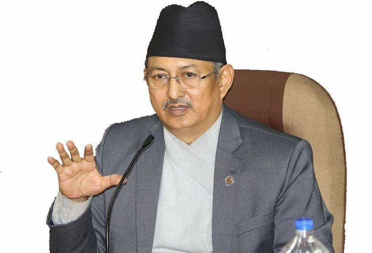 बढी शुल्क असुल्ने मेडिकल कलेजमाथि कानुन अनुसार कारबाही हुन्छ : गृहमन्त्री खाँड