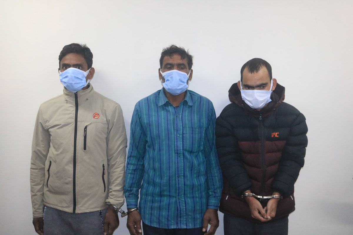 उखुबारी घटनाको गाँठो फुकाउँदै प्रहरी, तीनजना साझेदारको हत्या गराउने को हुन् मण्डल?