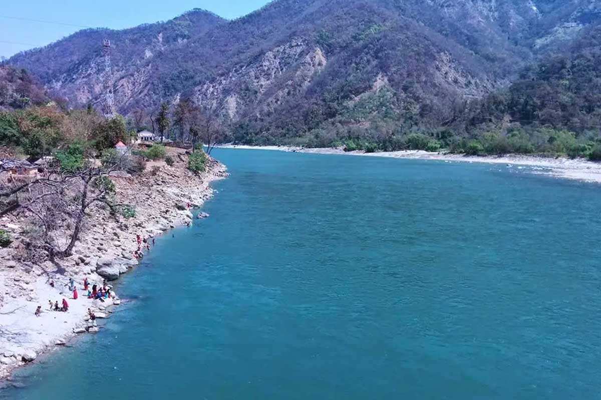 महाकाली नदीमा खसेका युवक बेपत्ता