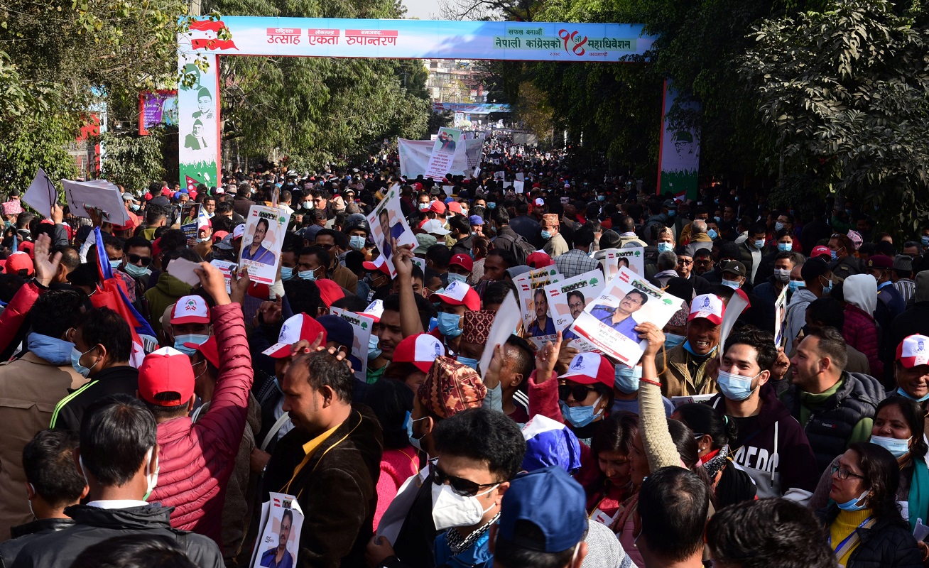 प्रतिनिधिलाई नै 'दिक्क' लाग्छ कांग्रेस उम्मेदवारको प्रचार, भन्छन्– भोटै नदिउँ झैं बनाए