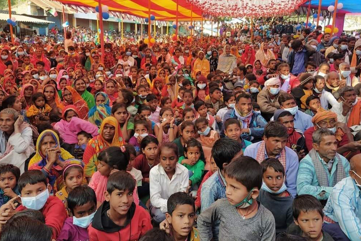 भीड जम्मा गरेर कोरोनालाई निम्तो दिँदै प्रदेशका मन्त्रीदेखि नेतासम्म
