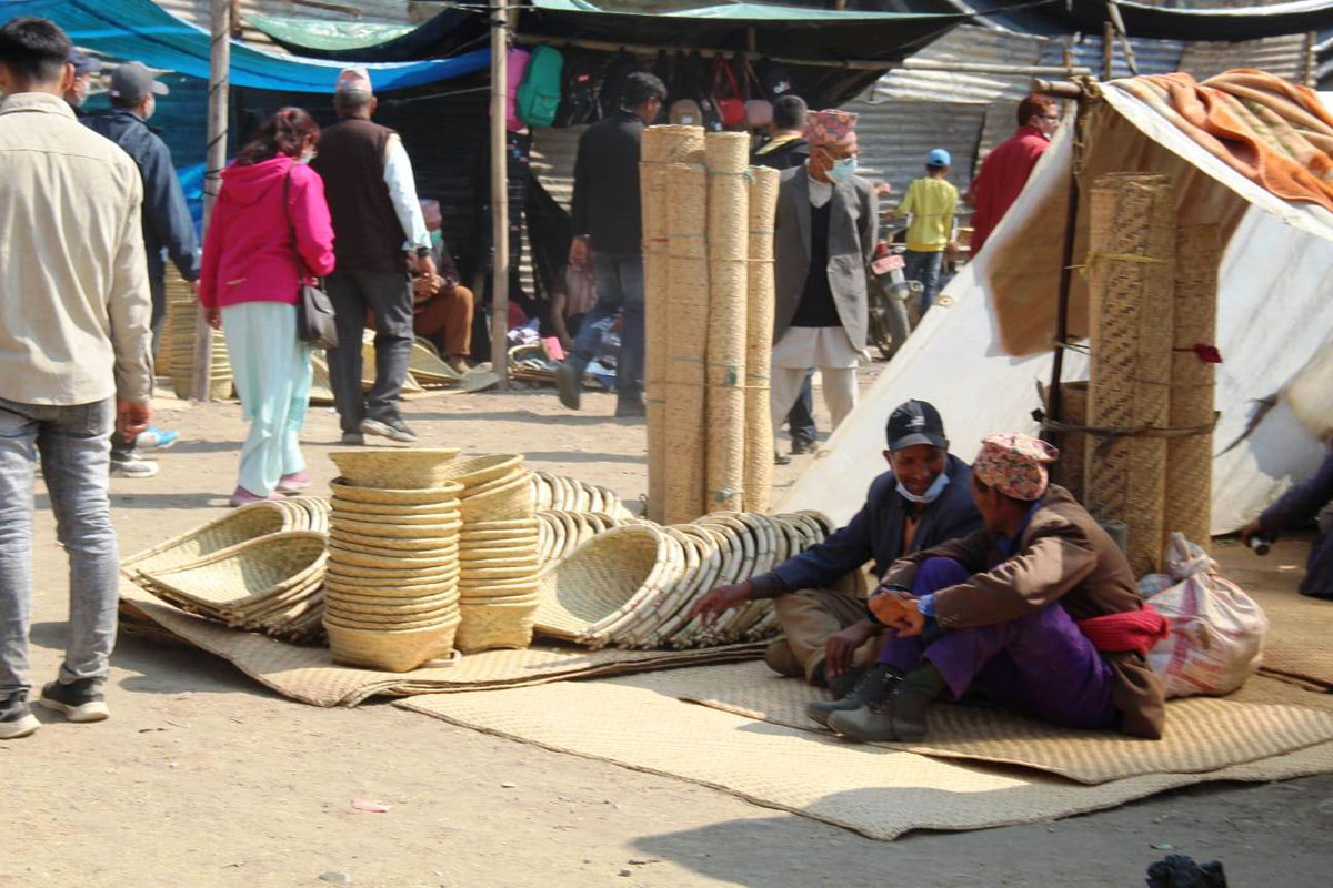 मेलामा स्थानीय उत्पादन