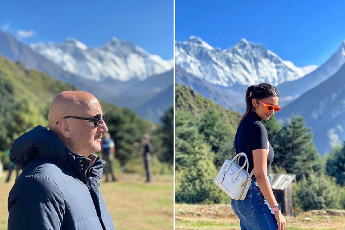सगरमाथाको दृश्यावलोकन गर्दै अनुपम र परिणीती