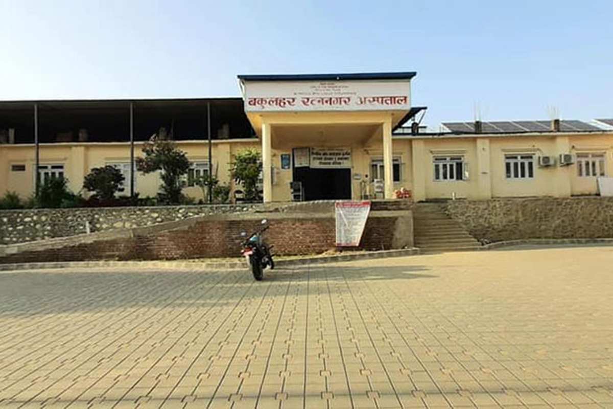 अस्पतालमा निःशुल्क 'मुख्यमन्त्री स्वास्थ्य परीक्षण कार्यक्रम'