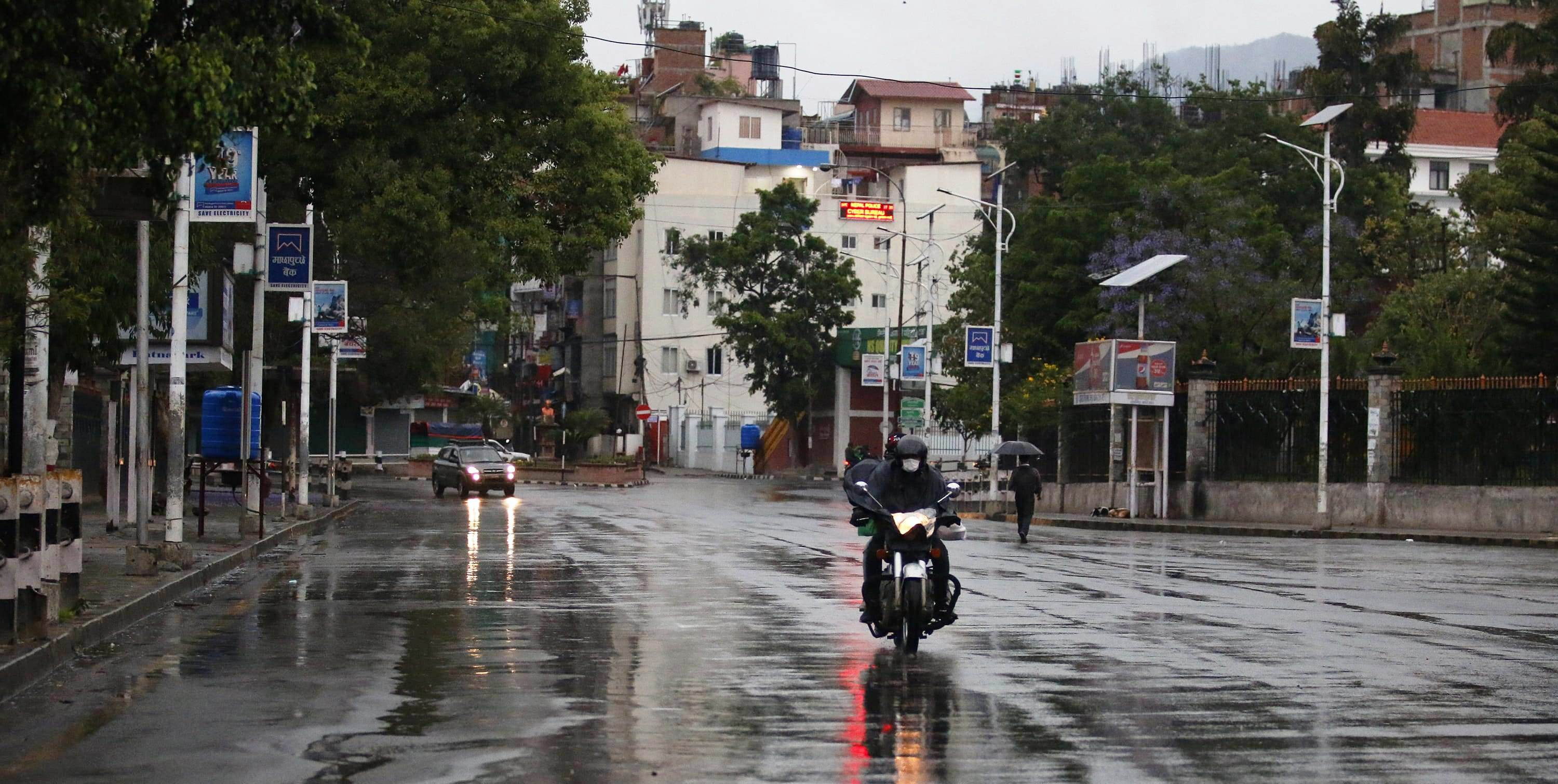 देशका केही स्थानमा वर्षा र हिमपातको सम्भावना