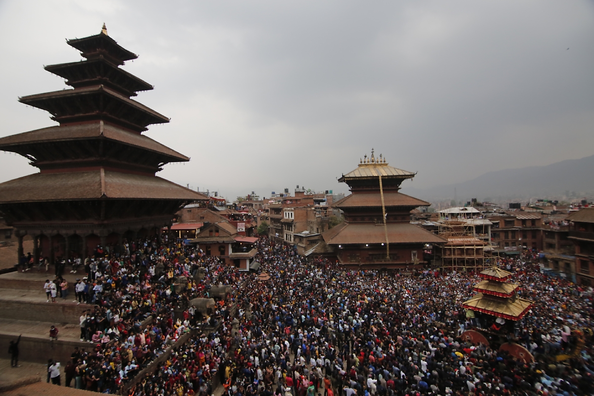कोरोनापछिको बिस्केट जात्रा भव्य [तस्बिरहरू]