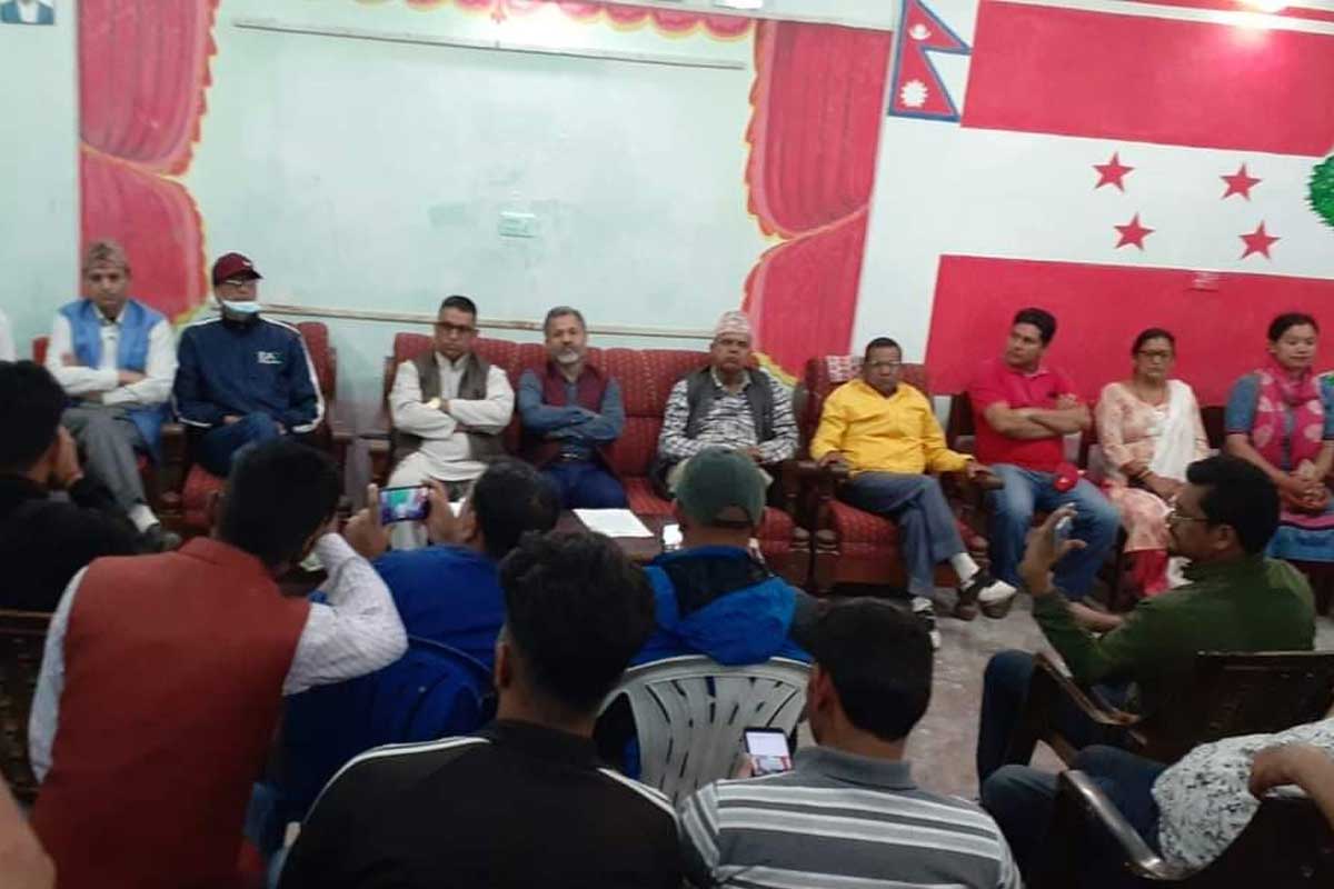 प्रहरीको घेराभित्र गरिएको अधिवेशन स्वीकार्य हुँदैन : डडेल्धुरा कांग्रेस