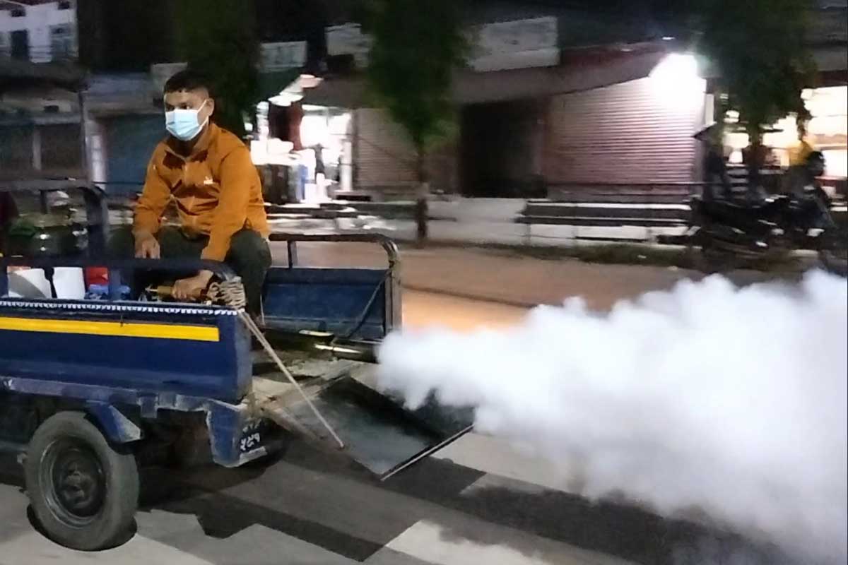 डेंगु नियन्त्रण गर्न 'फगिङ' अभियान