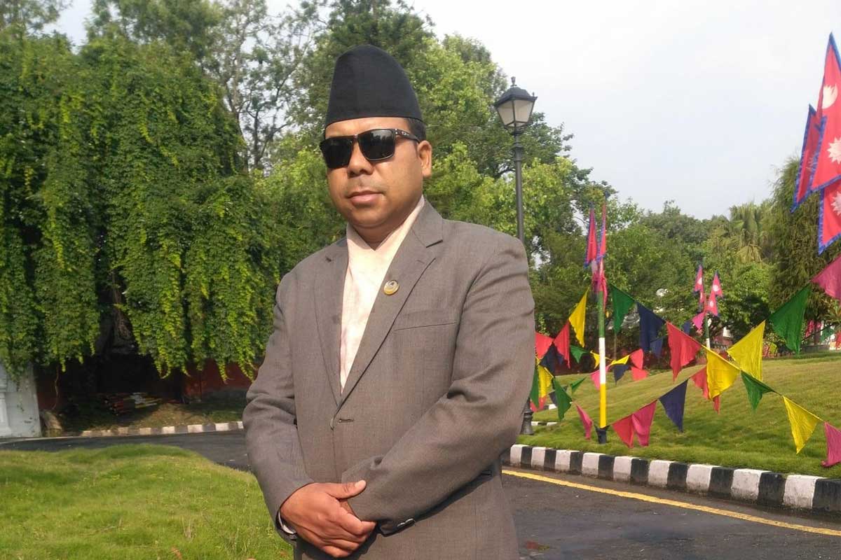 एमाले प्रतिनिधिमा नछानिएपछि रानाथारु नेता भन्छन्- समुदायलाई भोट बैंकको रुपमा मात्र प्रयोग गरियो