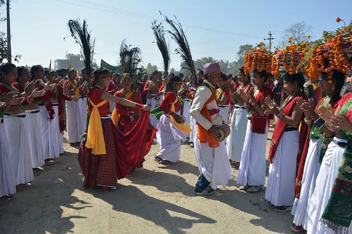 जिता मार्दै गाउँगाउँमा उल्लास