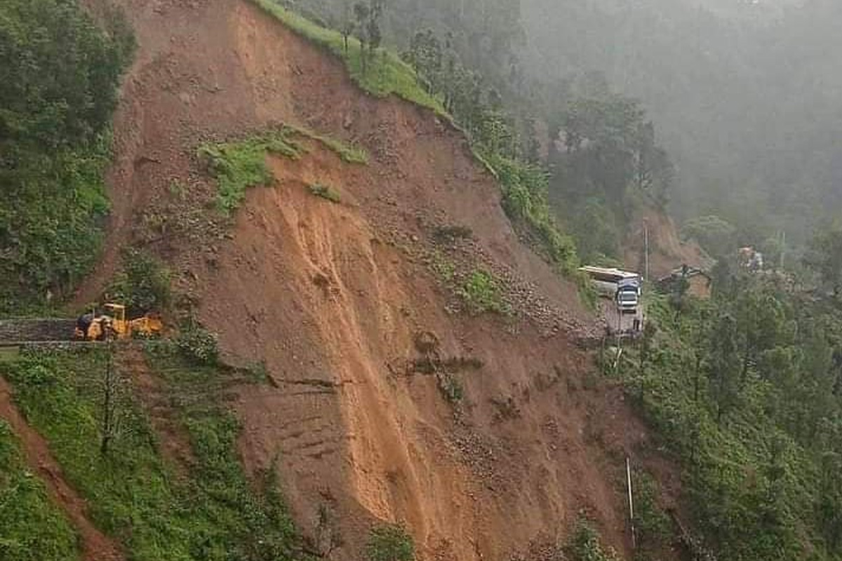 महाकाली लोकमार्ग अवरुद्ध