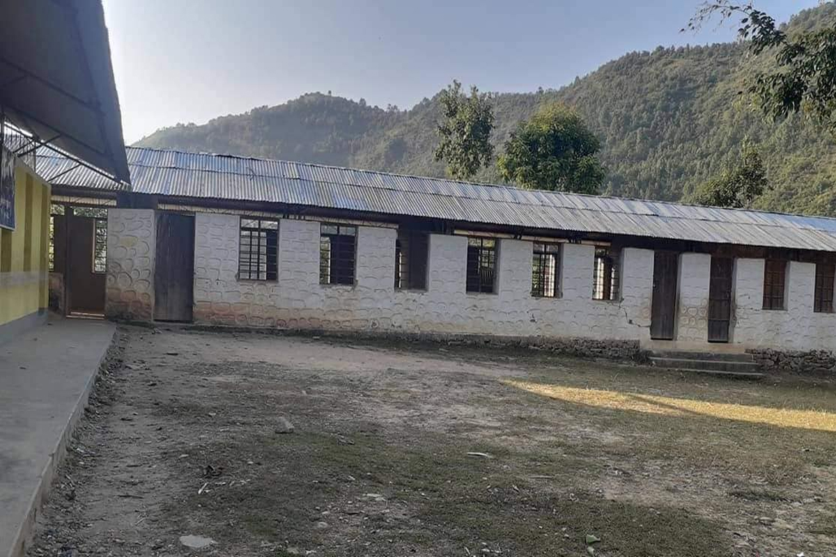 जहाँ ५२ जिल्लाका विद्यार्थी पढ्छन्